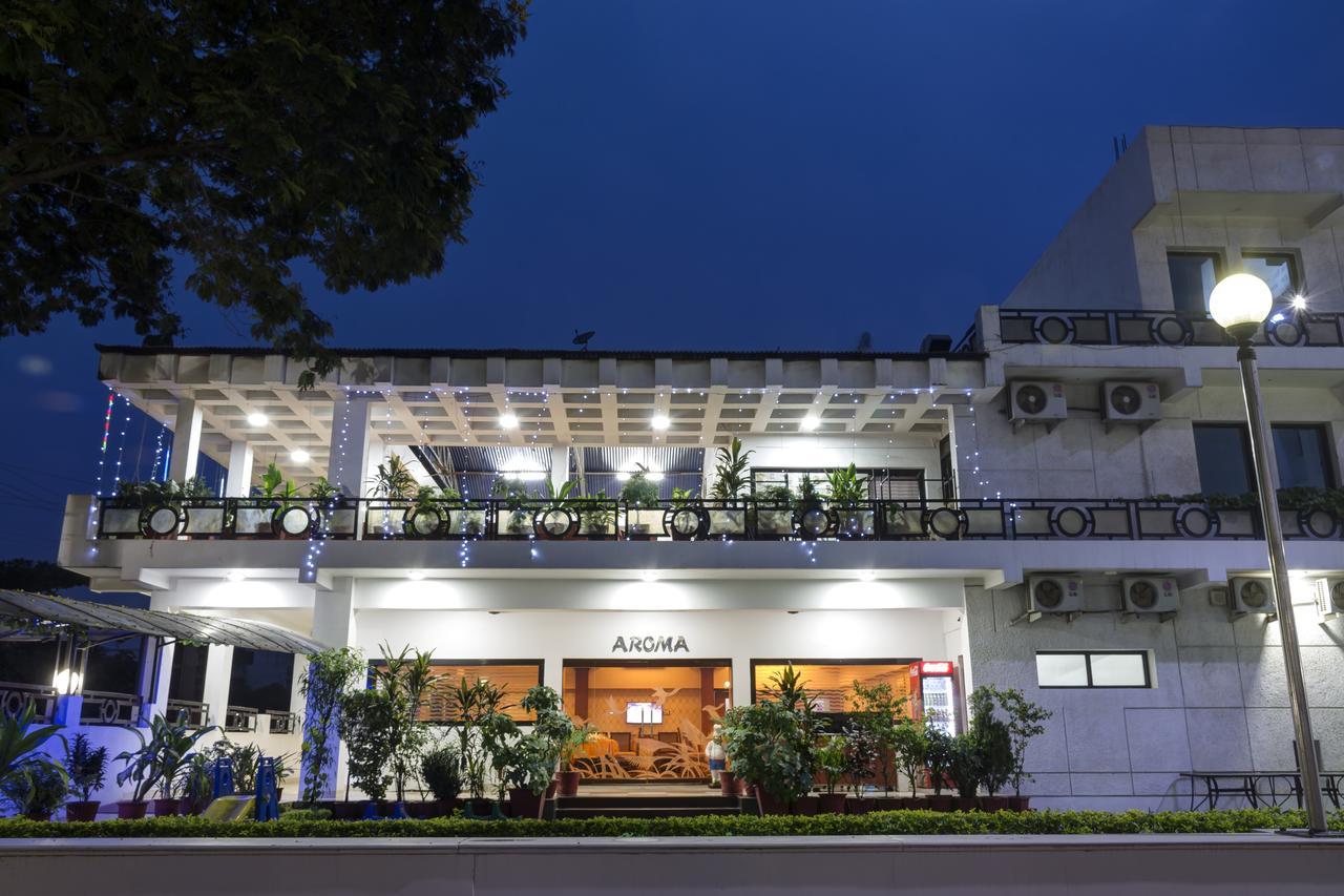 Blue Diamond The Hotel Korba Exterior foto